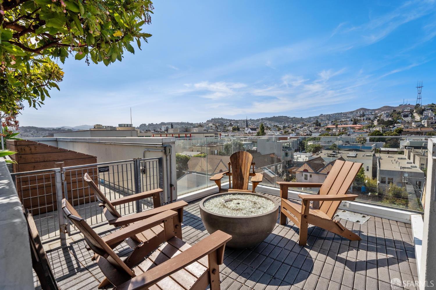 45 Bartlett Street # 417