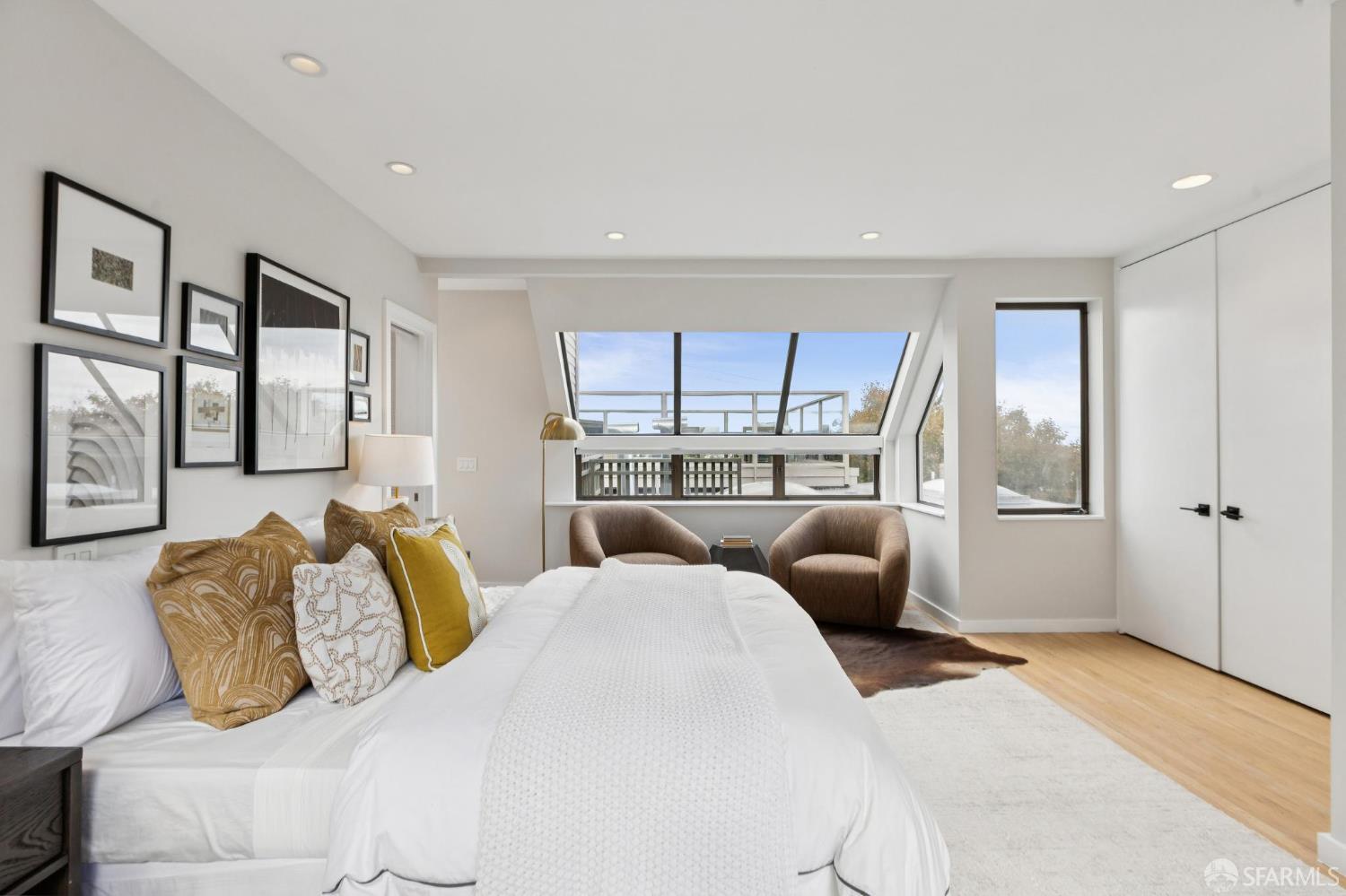 4335 Cesar Chavez Street