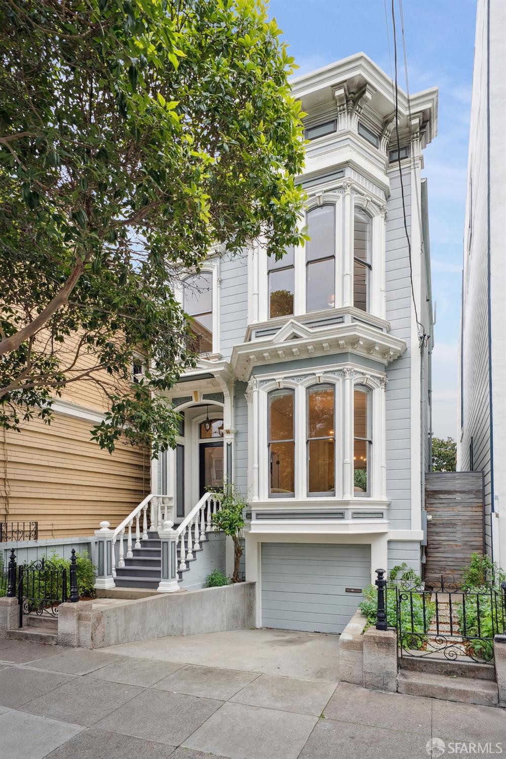 1321 S Van Ness Avenue