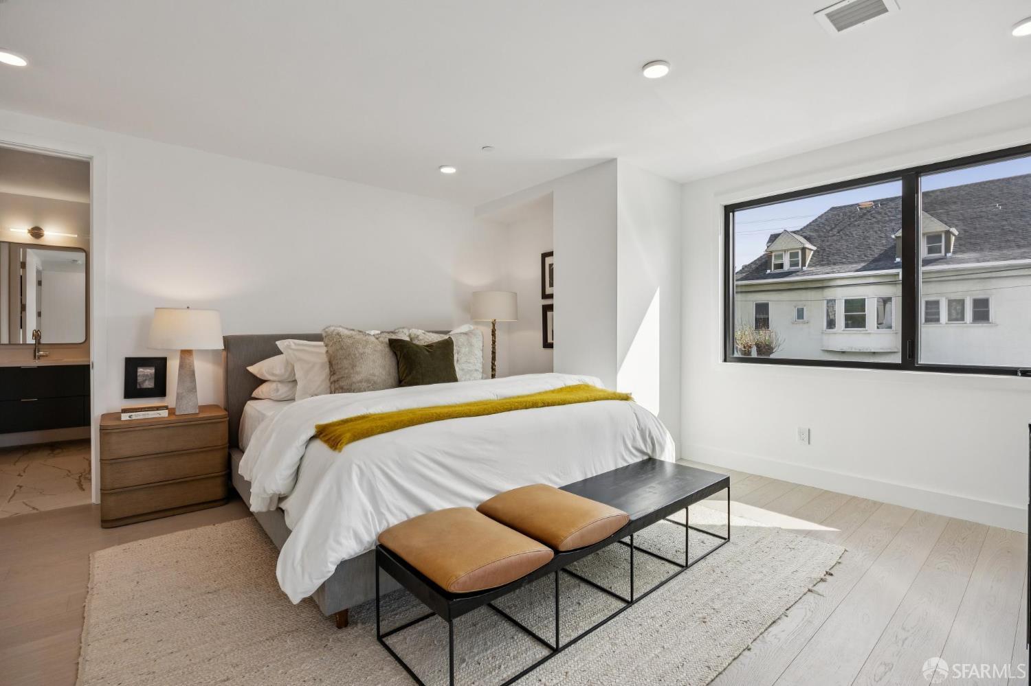 4135 California Street # 1