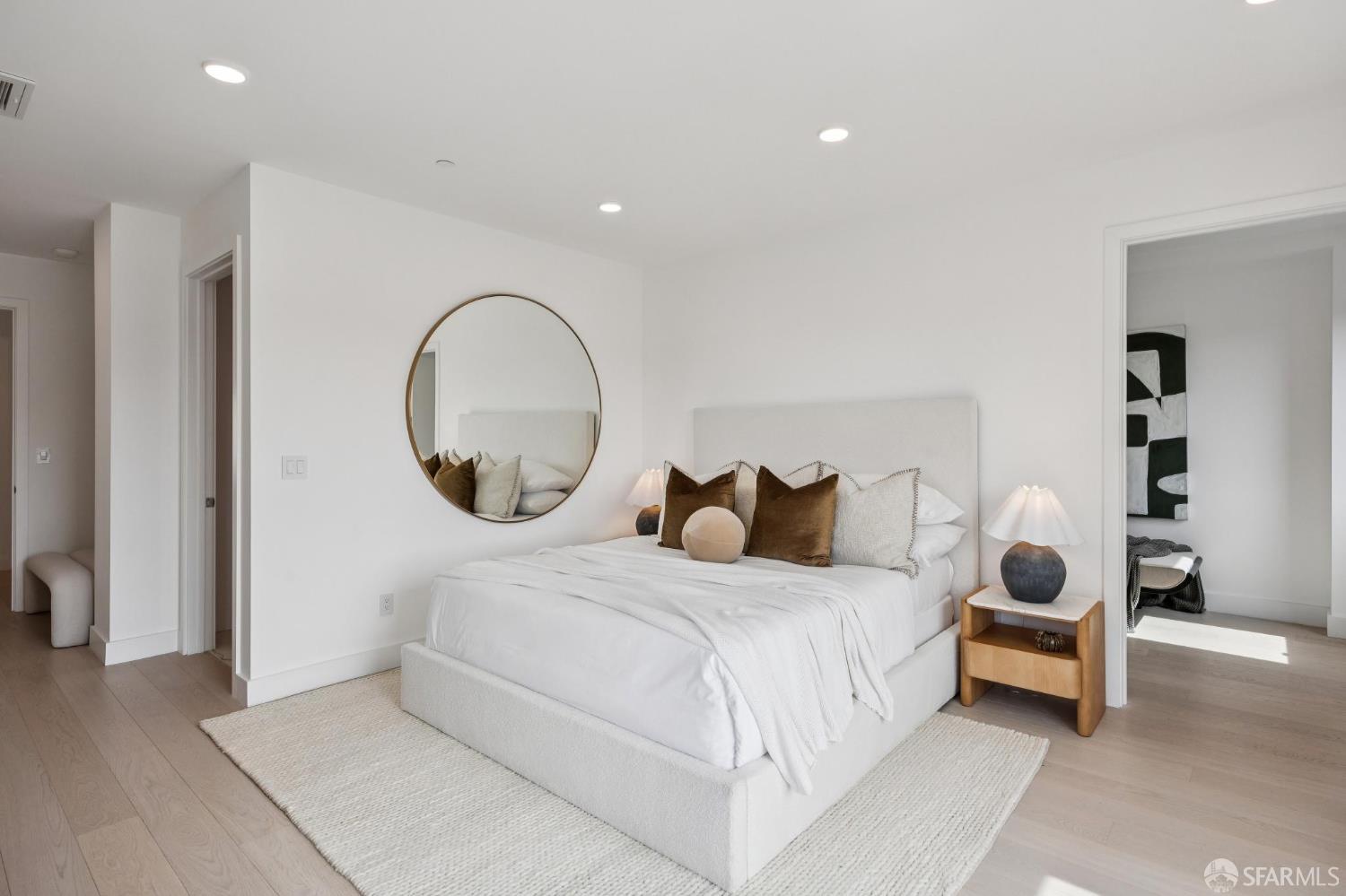 4135 California Street # 7