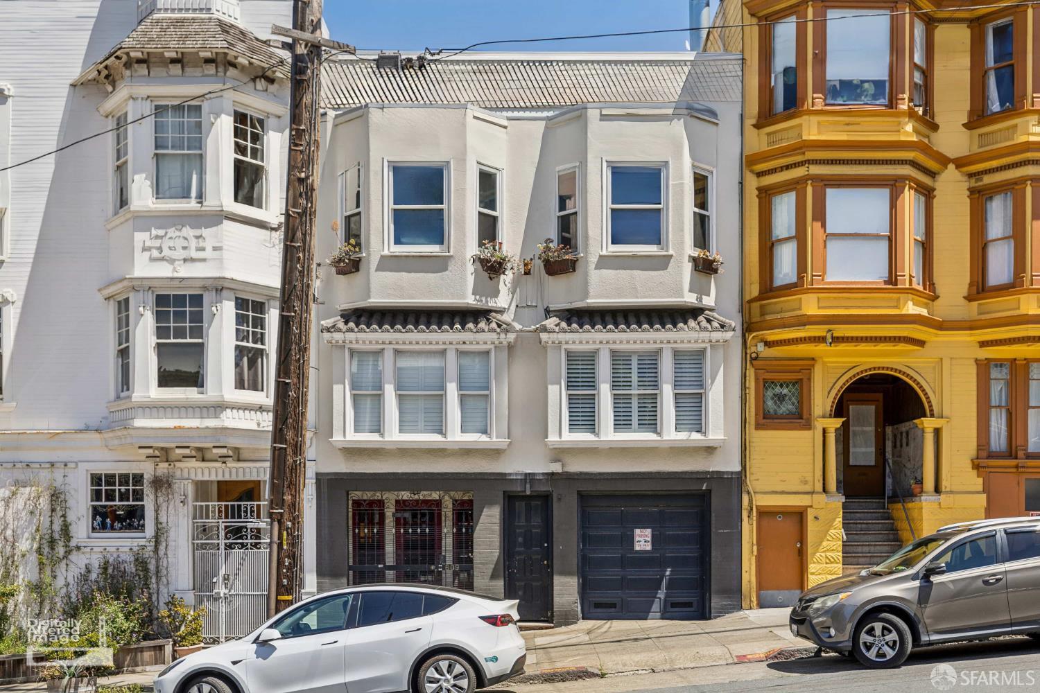 609 Castro Street # B