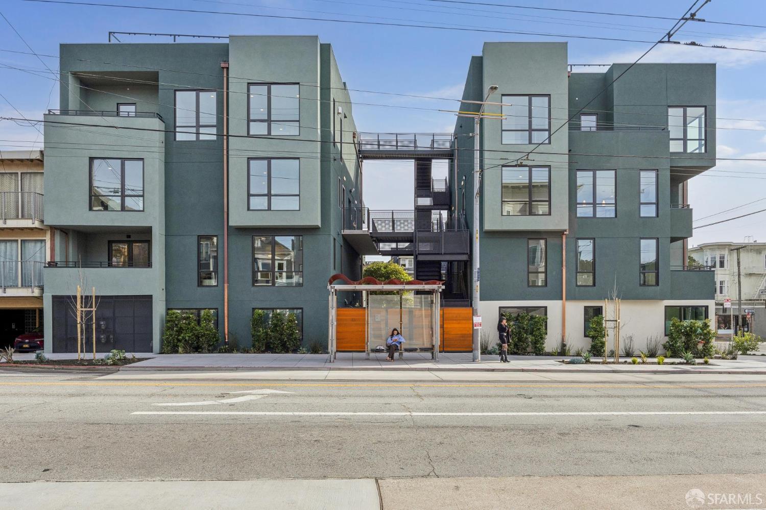 4135 California Street # 6