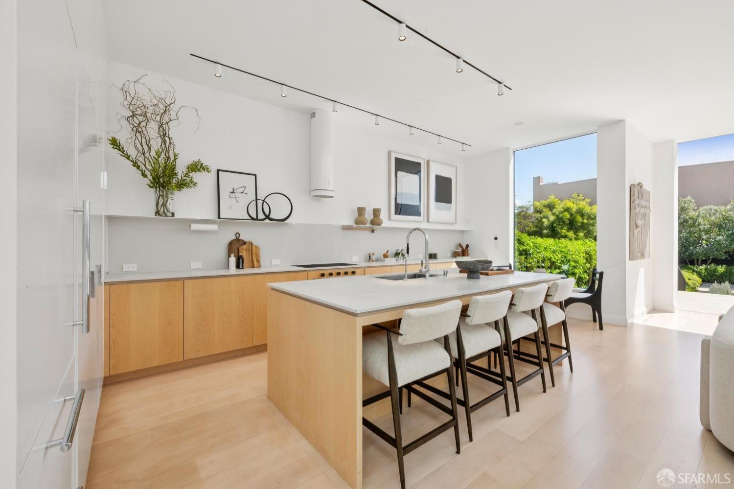 877 Treat Avenue