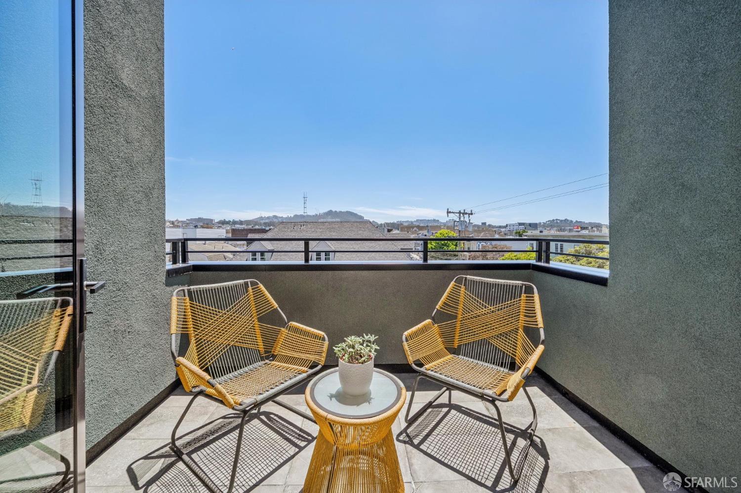 4135 California Street # 4
