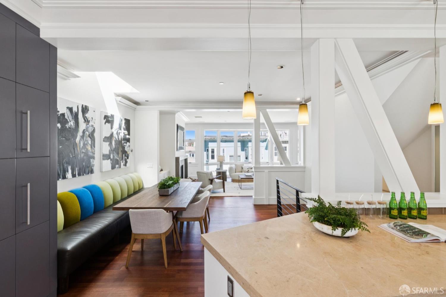 659 Greenwich Street