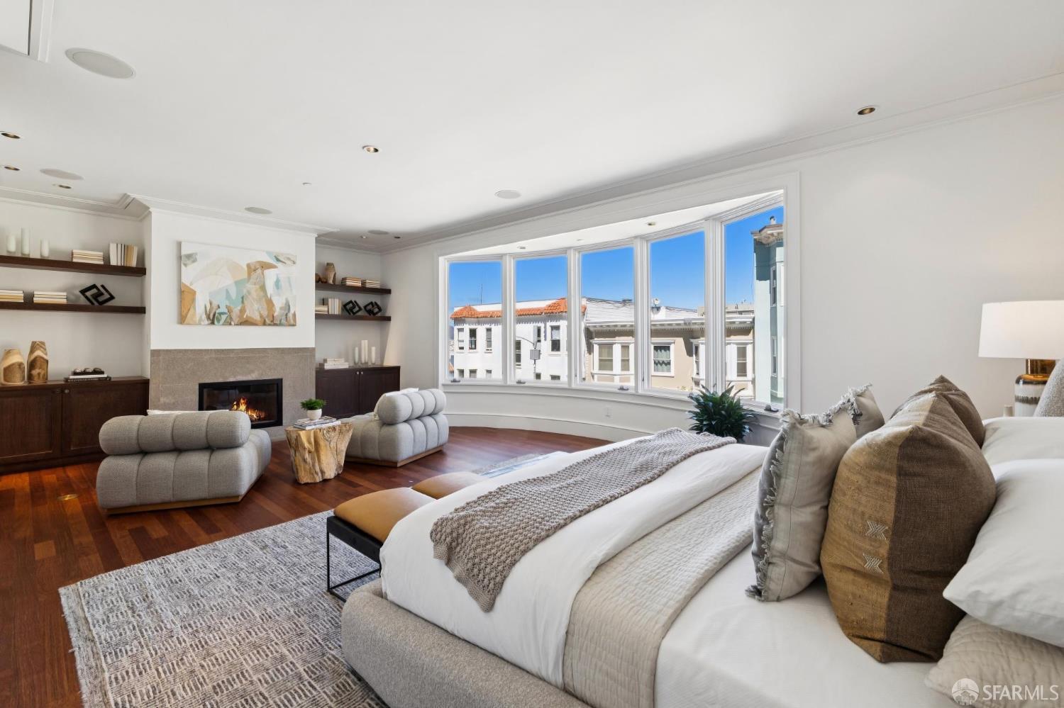 659 Greenwich Street