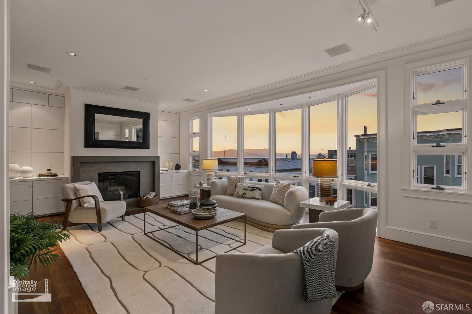 659 Greenwich Street