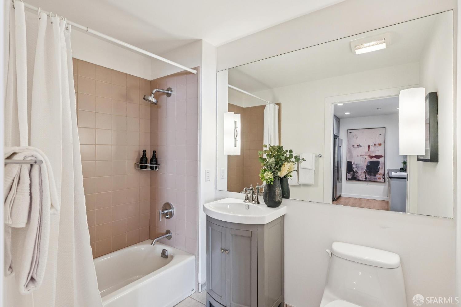 1521 Sutter Street # 306