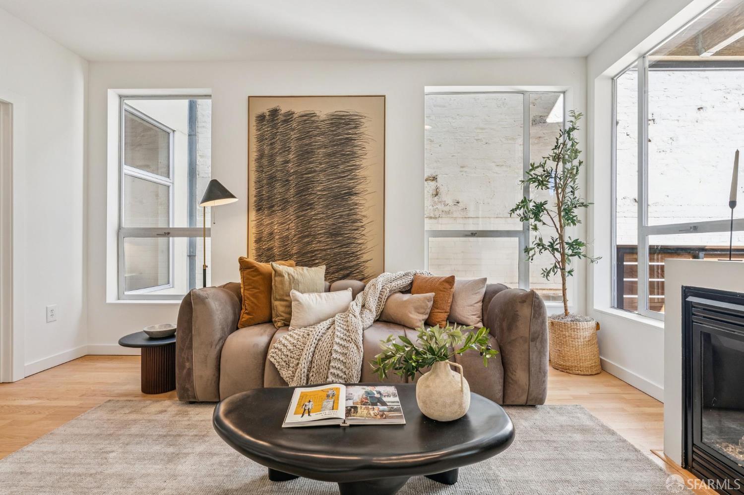 1521 Sutter Street # 306