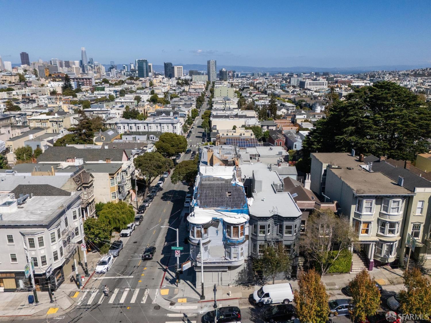 244 Divisadero Street