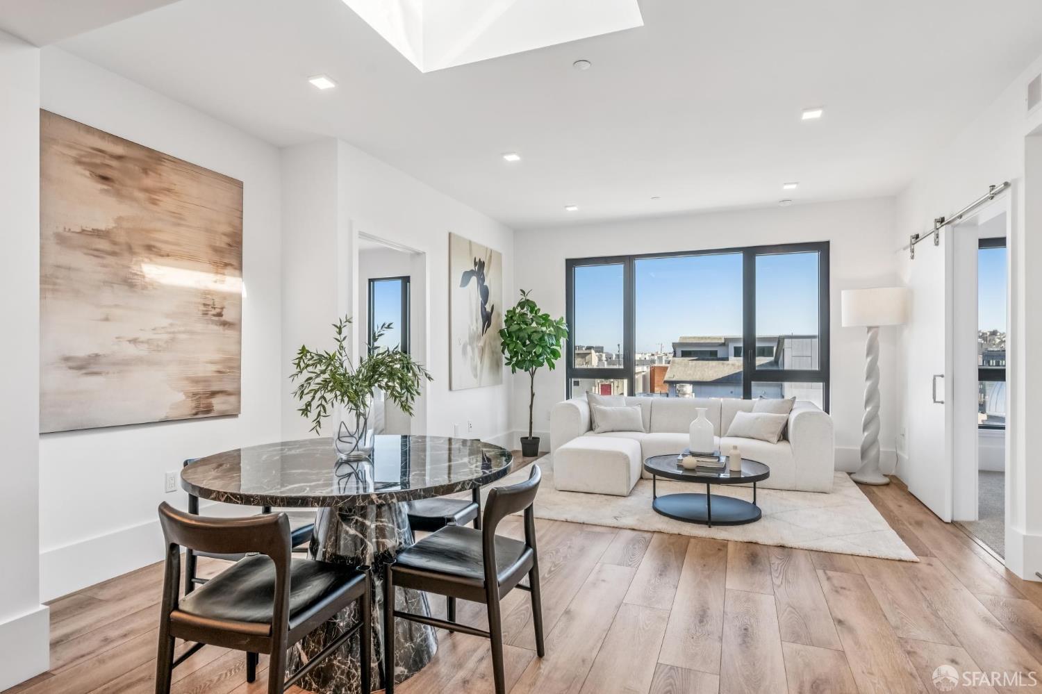 1288 Howard Street # 605