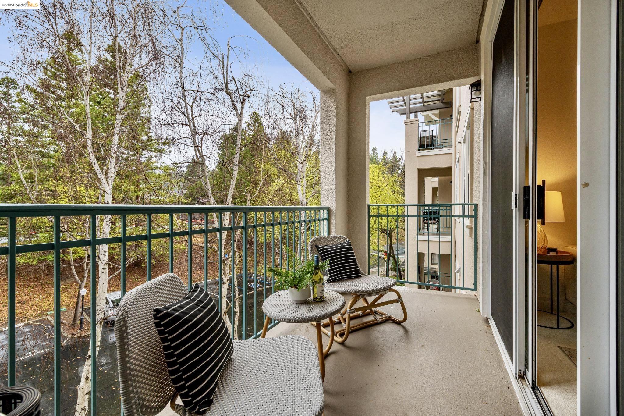 1860 Tice Creek Dr # 1344