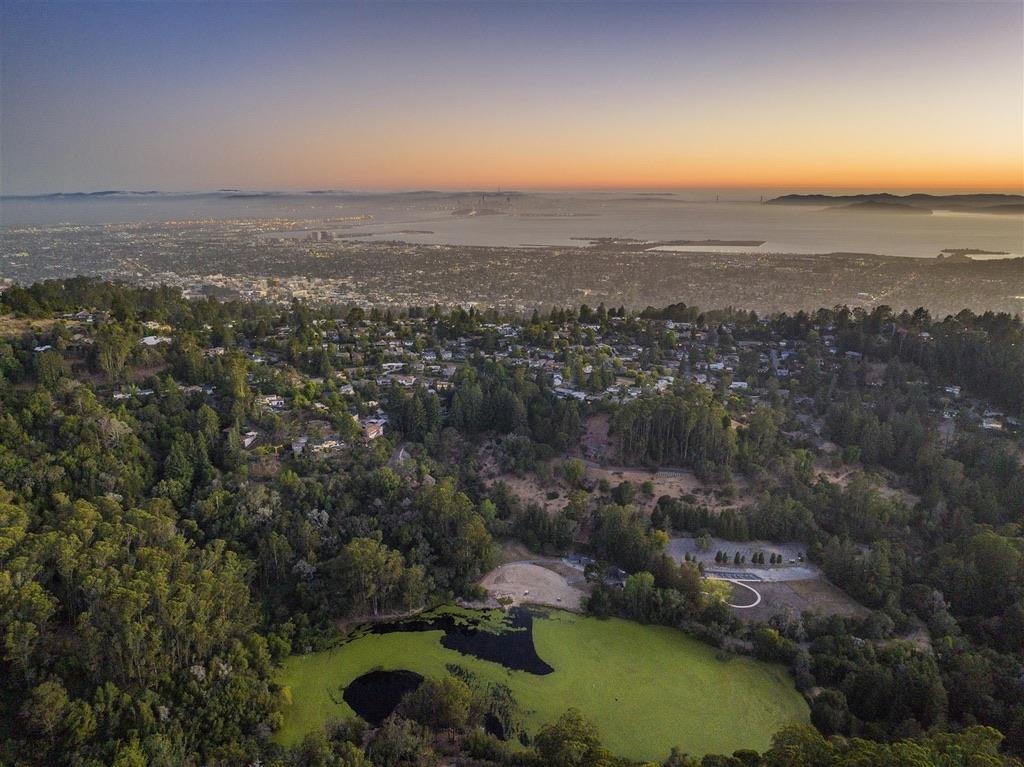 1438 Grizzly Peak Blvd