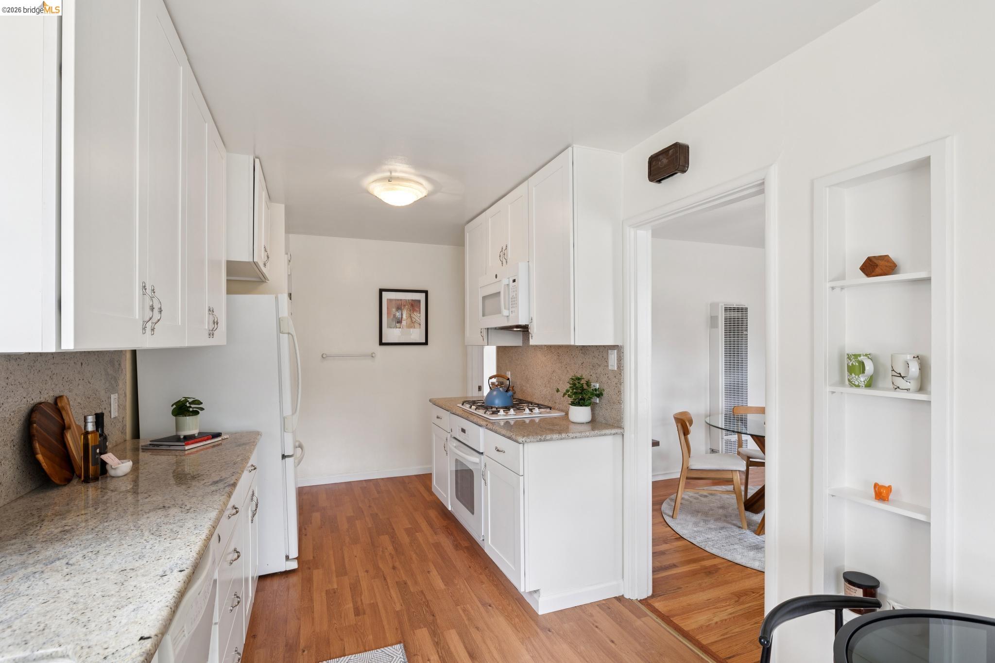1000 Elm Ct