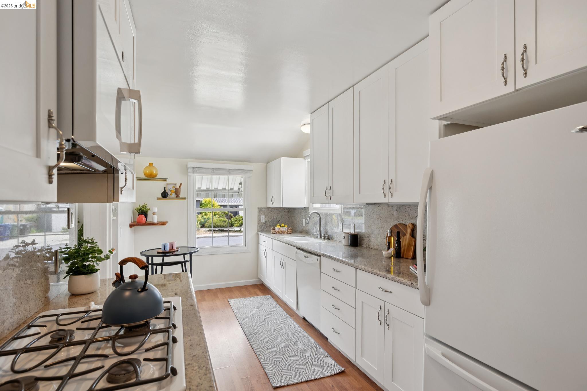 1000 Elm Ct