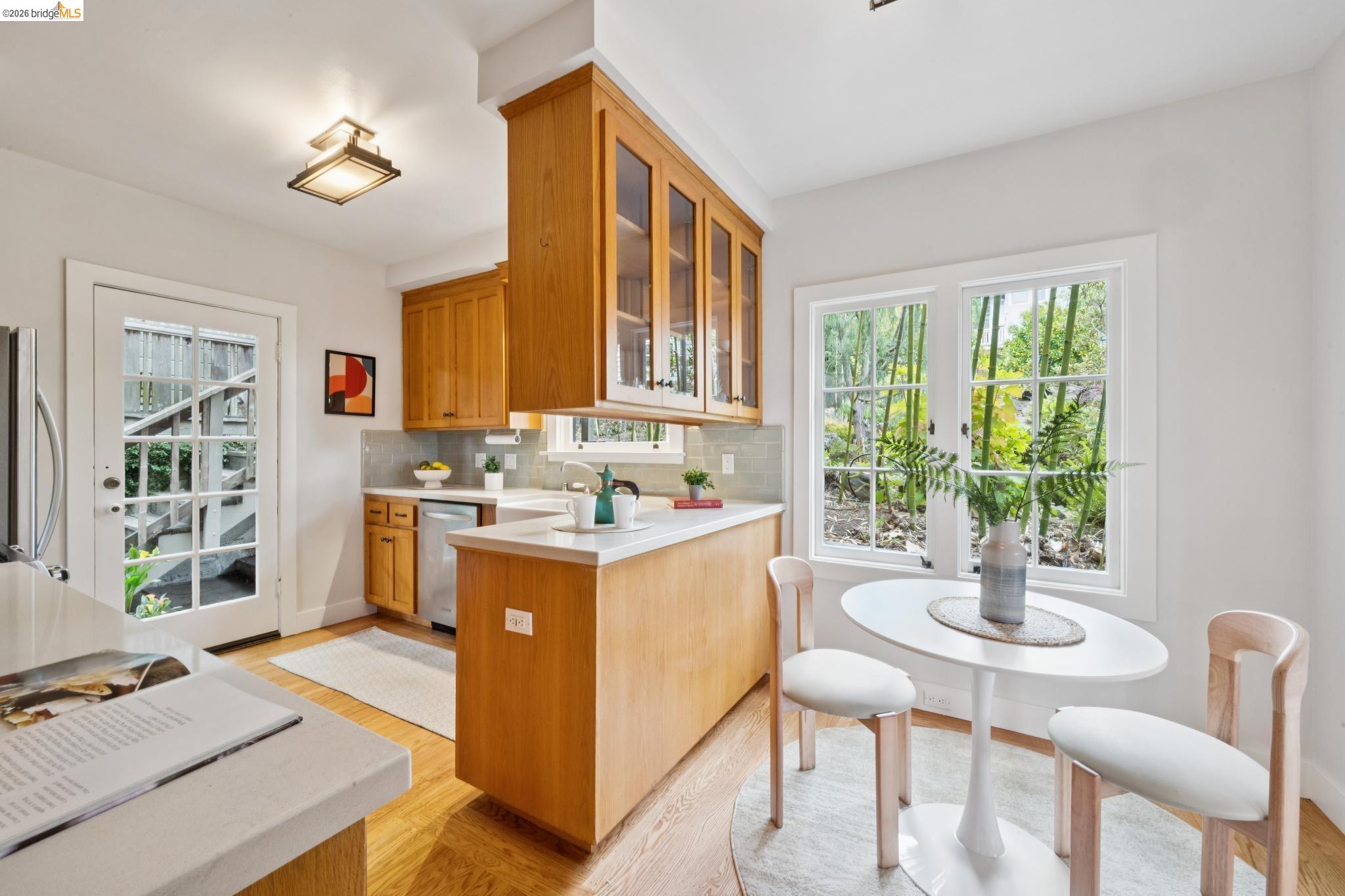1635 Le Roy Ave # 1