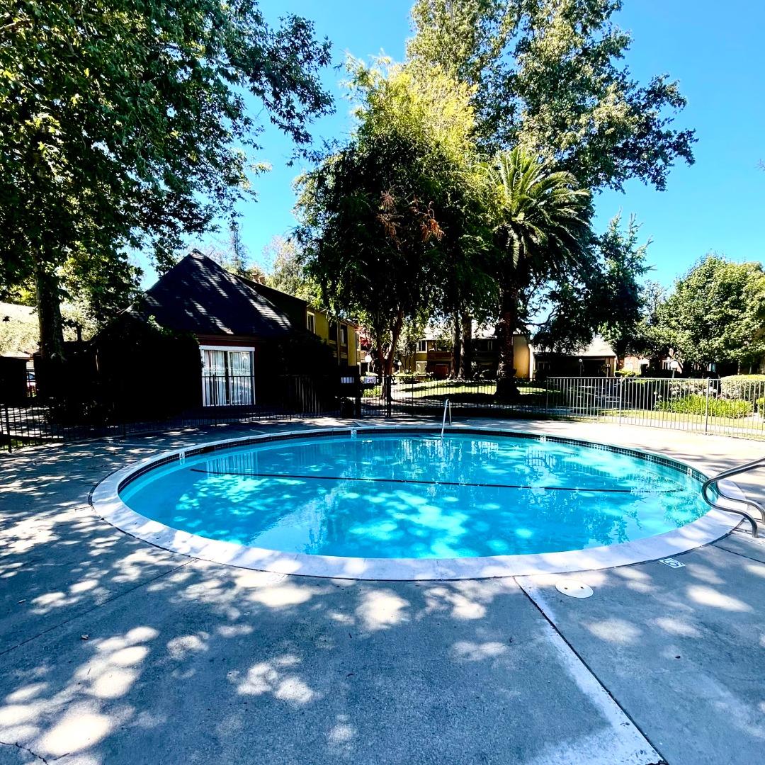 810 Oak Grove Road 83