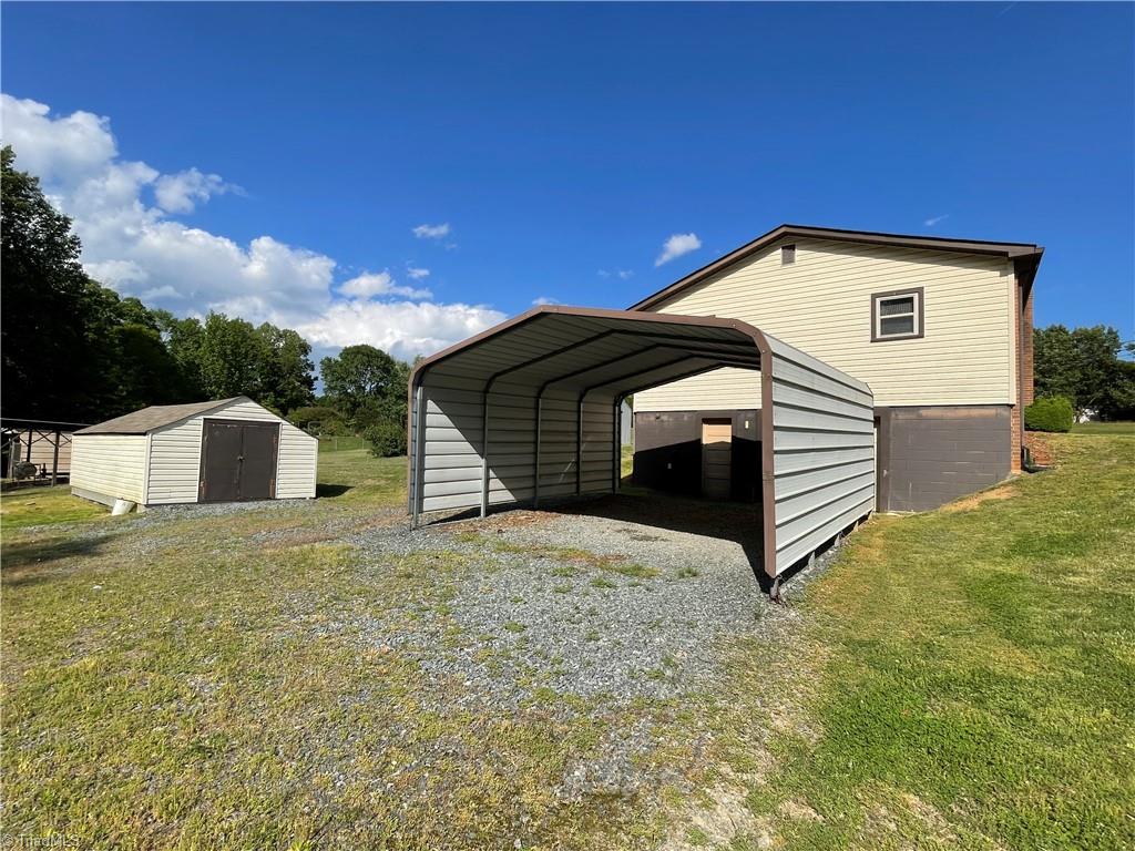 1295 Dolphin Drive, Winston-Salem