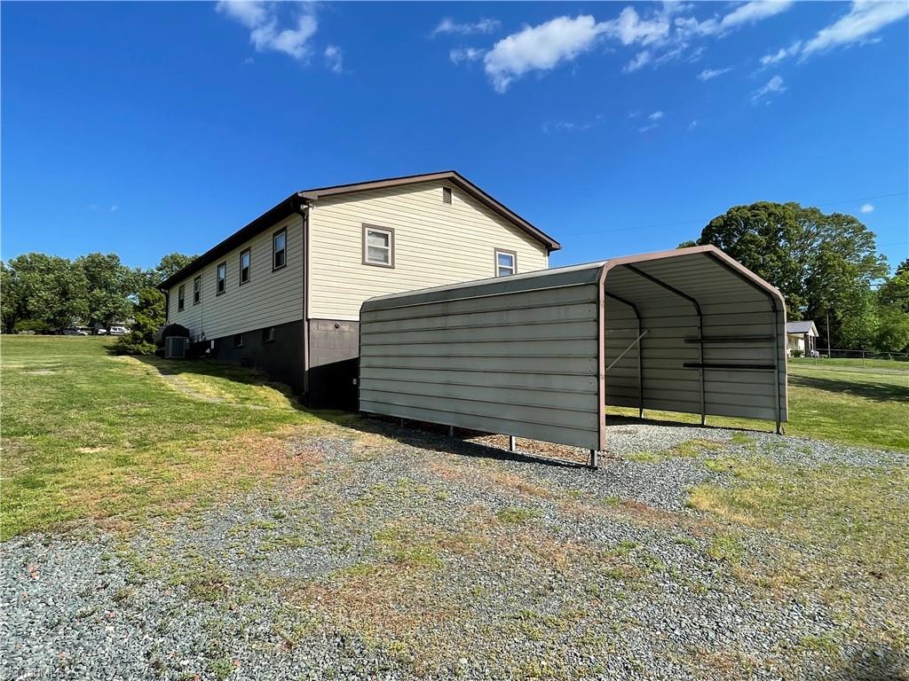 1295 Dolphin Drive, Winston-Salem