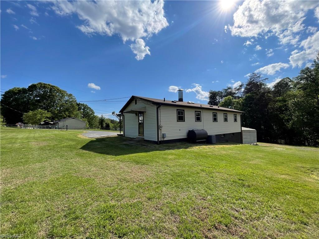 1295 Dolphin Drive, Winston-Salem