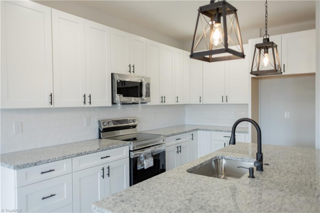 2540 Bluebird Lane, Winston-Salem