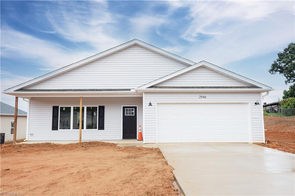 2546 Bluebird Lane, Winston-Salem
