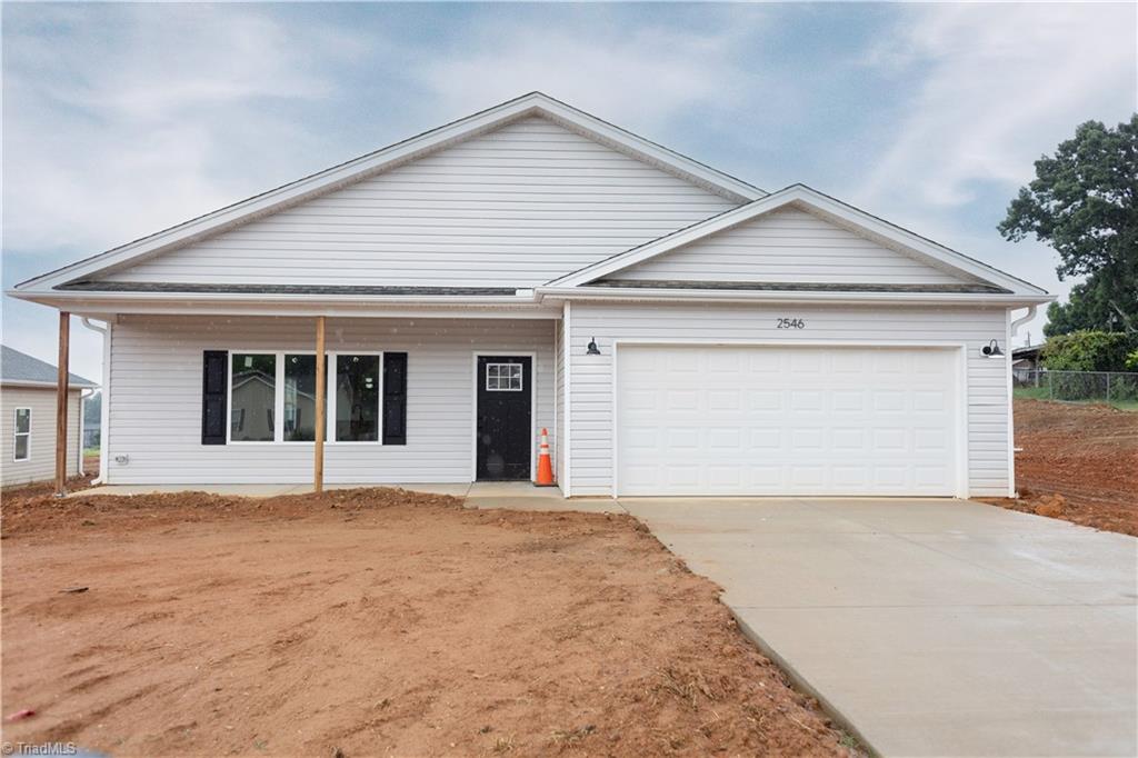 2546 Bluebird Lane, Winston-Salem