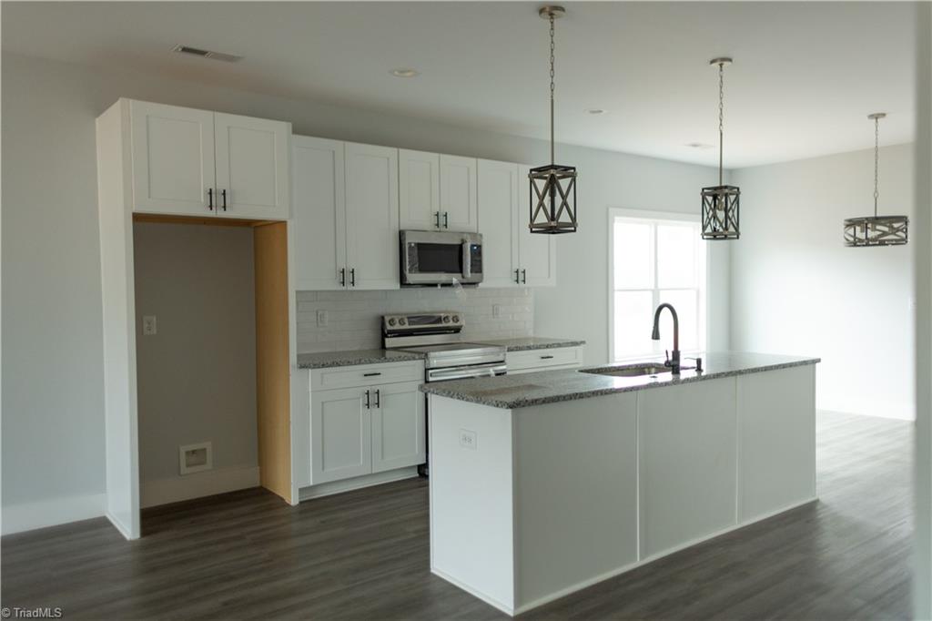 2546 Bluebird Lane, Winston-Salem