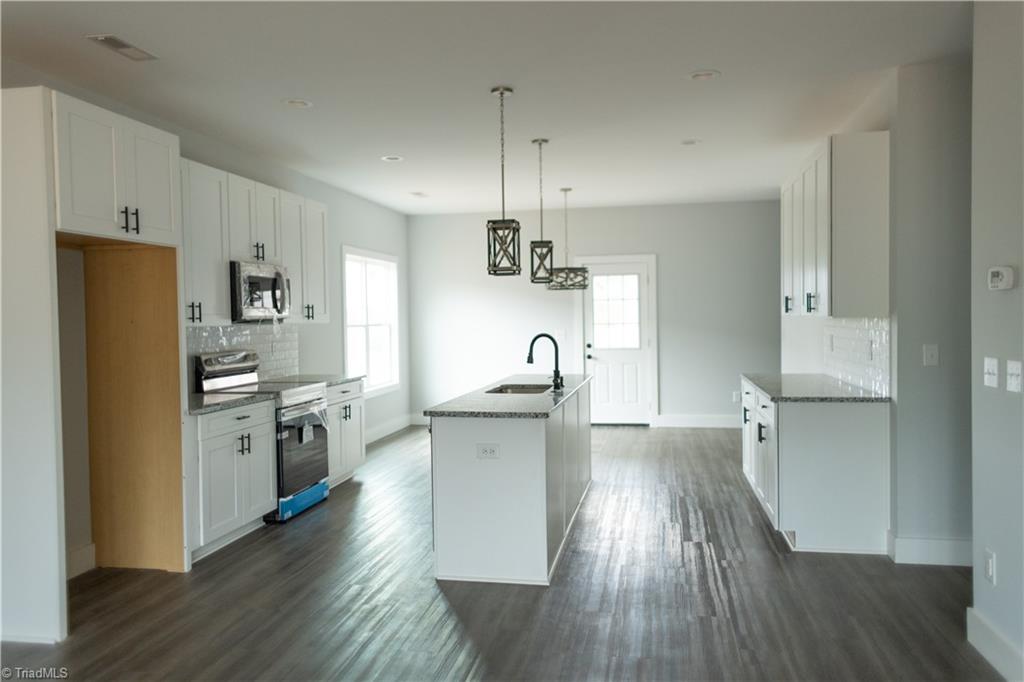 2546 Bluebird Lane, Winston-Salem