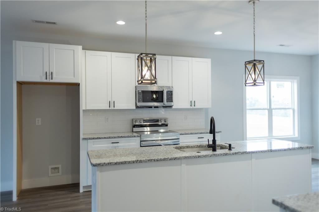 2546 Bluebird Lane, Winston-Salem