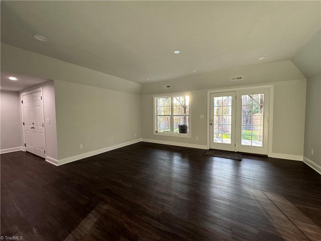 1648 Bla Mor Lane