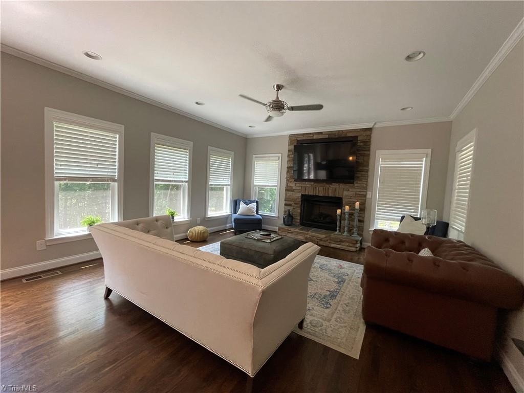1648 Bla Mor Lane