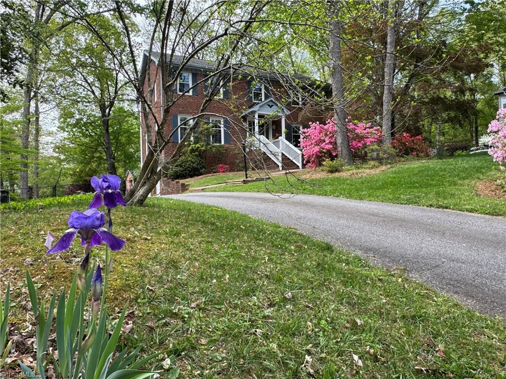 4184 Dimholt Court, Winston-Salem