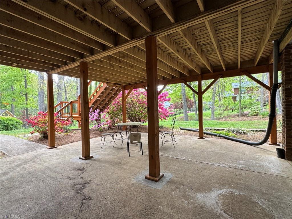 4184 Dimholt Court, Winston-Salem