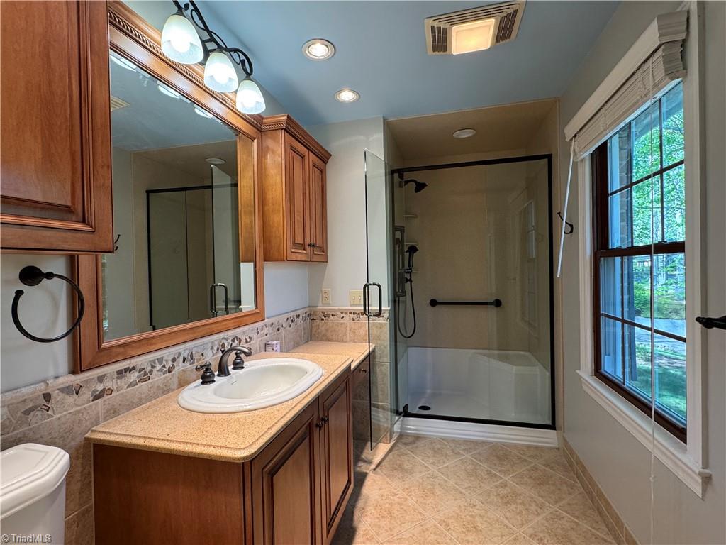 4184 Dimholt Court, Winston-Salem