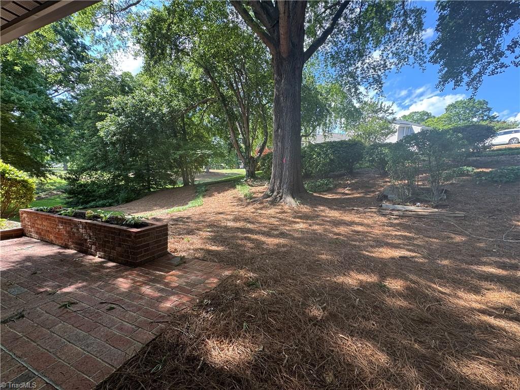 151 Golfview Drive