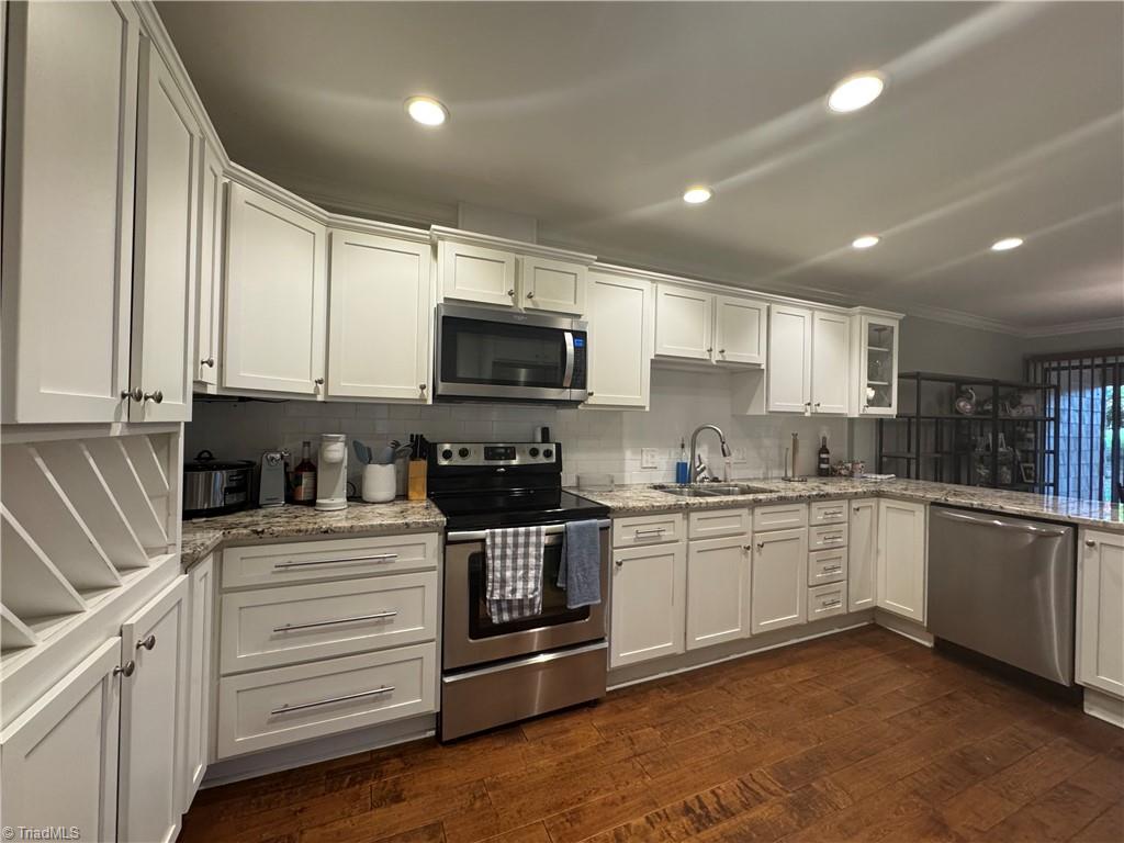 151 Golfview Drive
