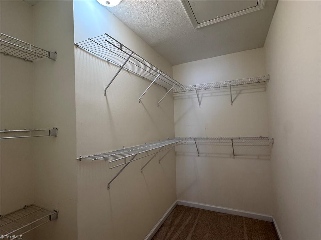 3273 Hyde Place Circle, Winston-Salem