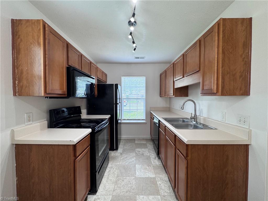 3273 Hyde Place Circle, Winston-Salem