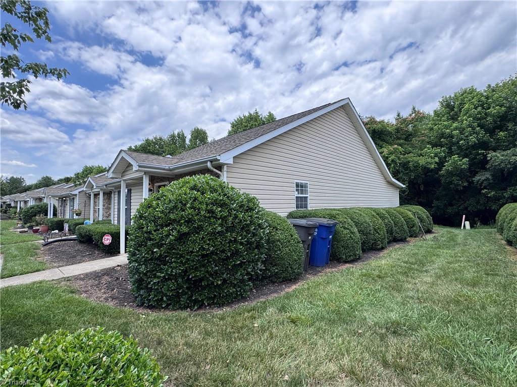 3273 Hyde Place Circle, Winston-Salem