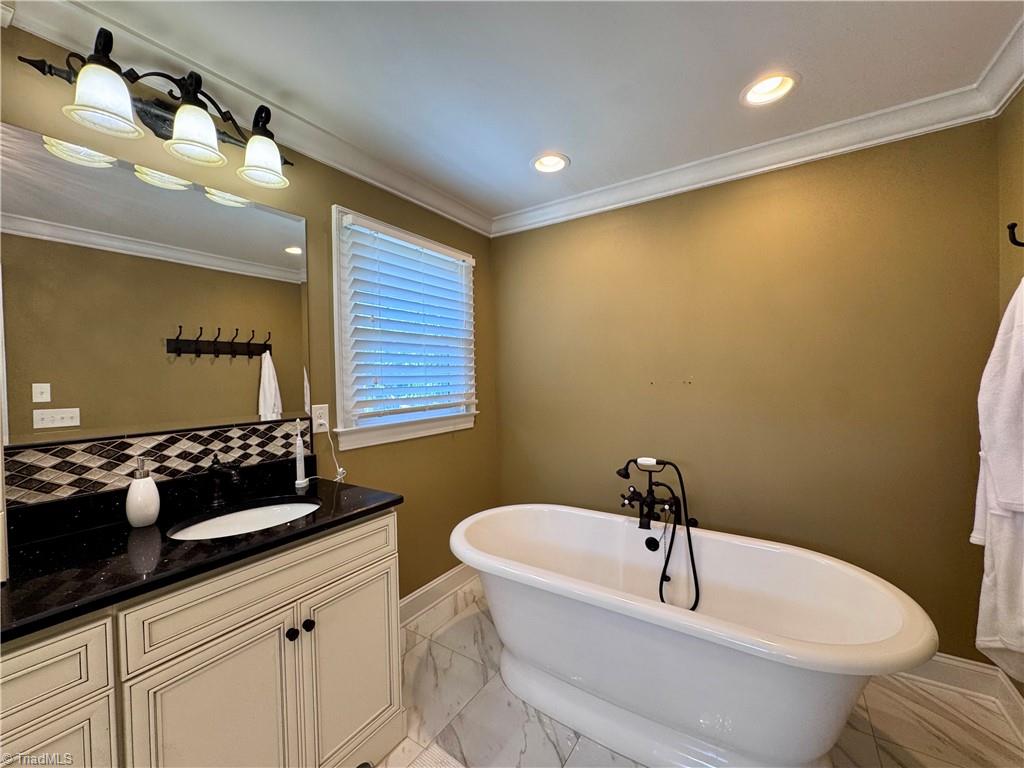 3390 Sally Kirk Road, Winston-Salem