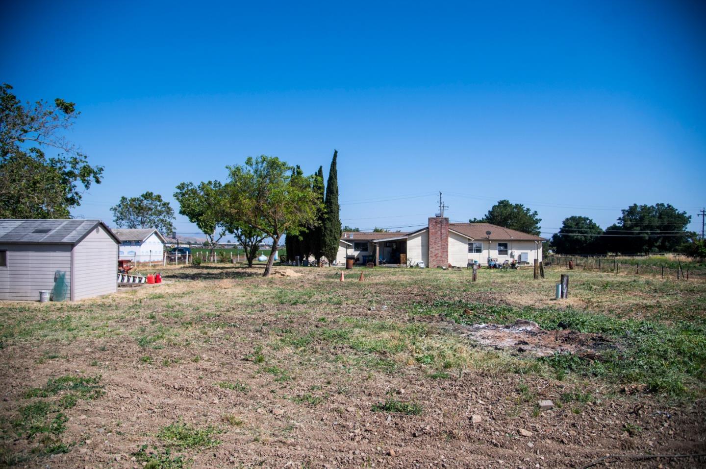 2285 Dunlap AVE