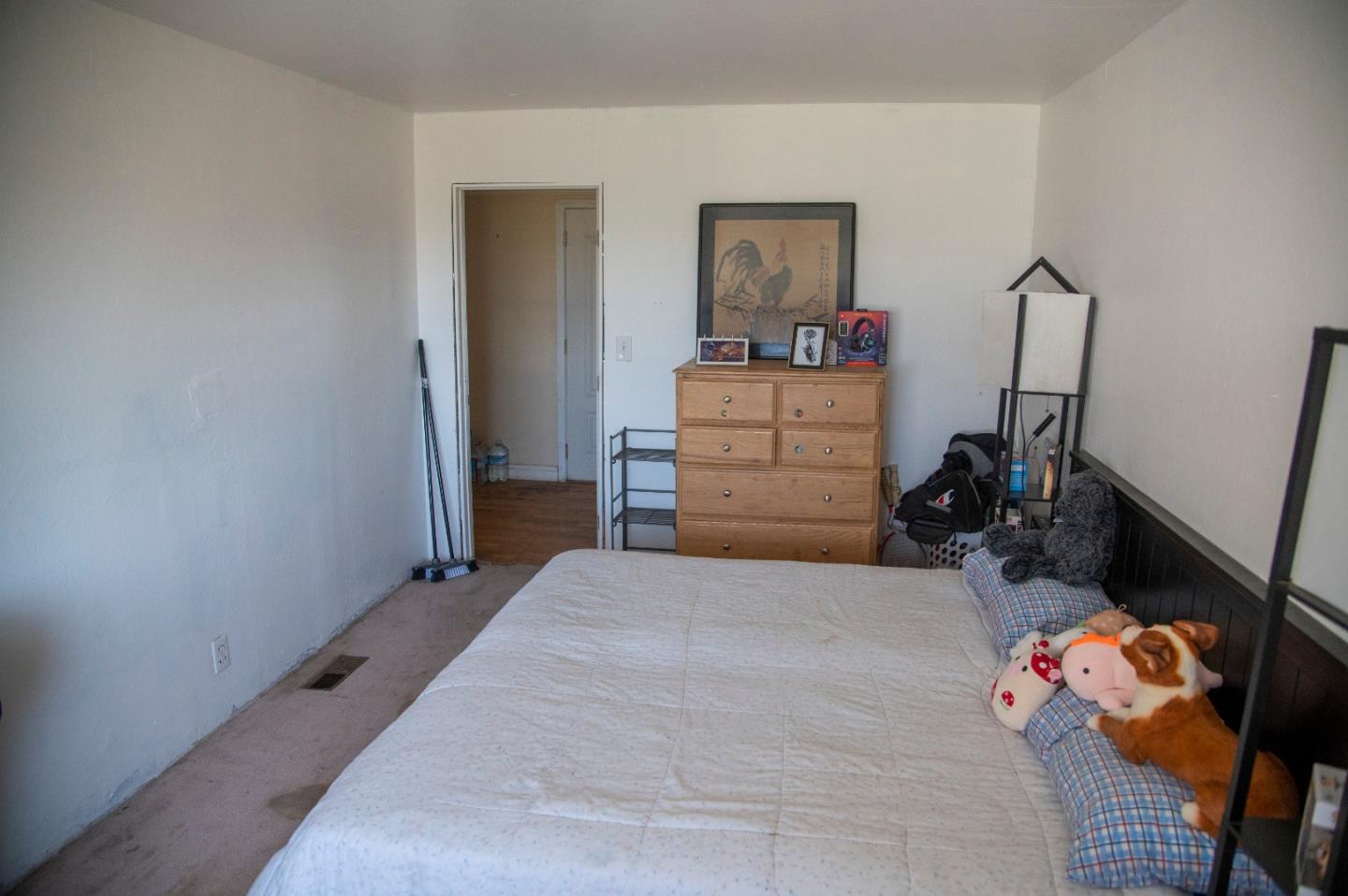 2285 Dunlap AVE