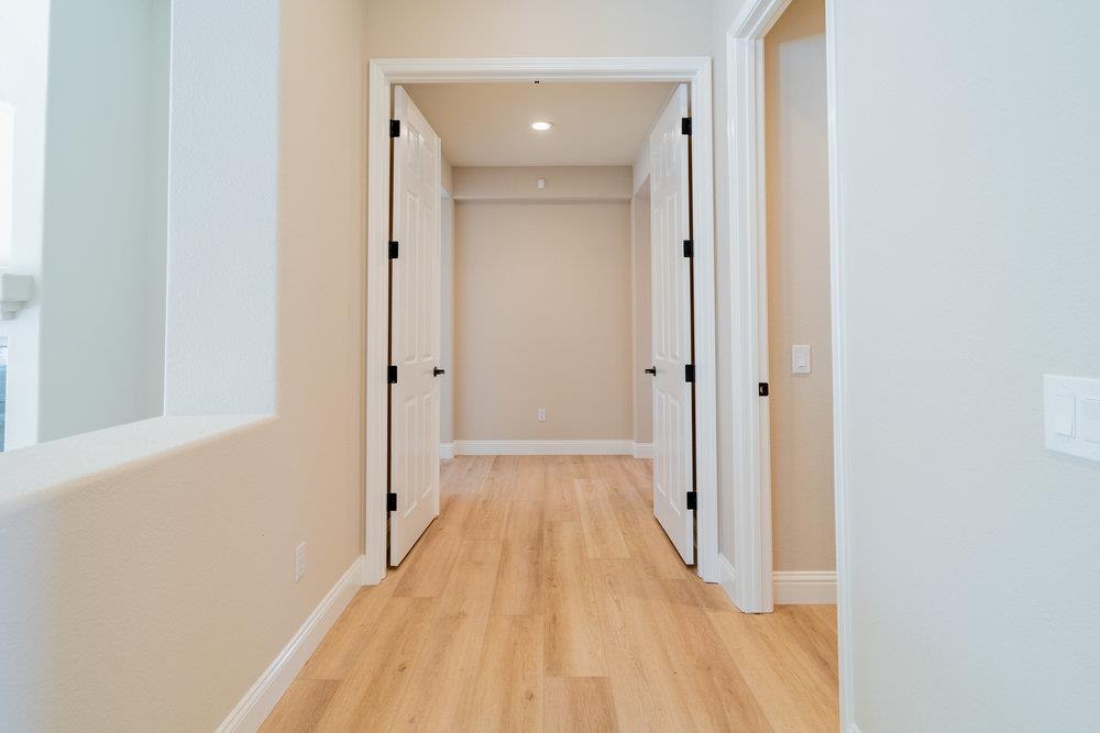 1205 Quail Ridge WAY