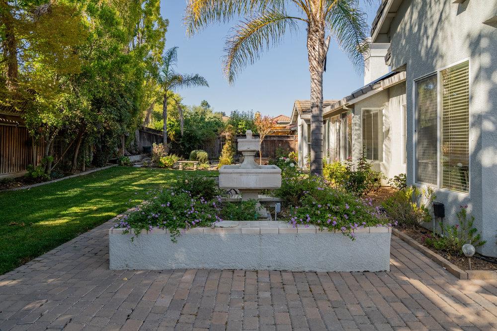 1205 Quail Ridge WAY