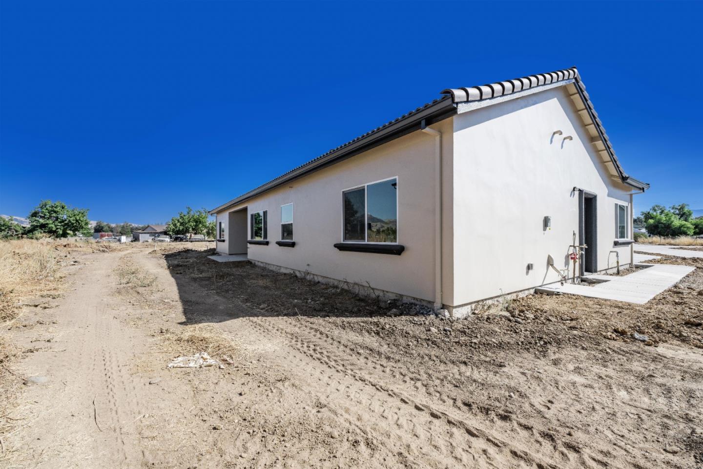 20 Hummingbird Court