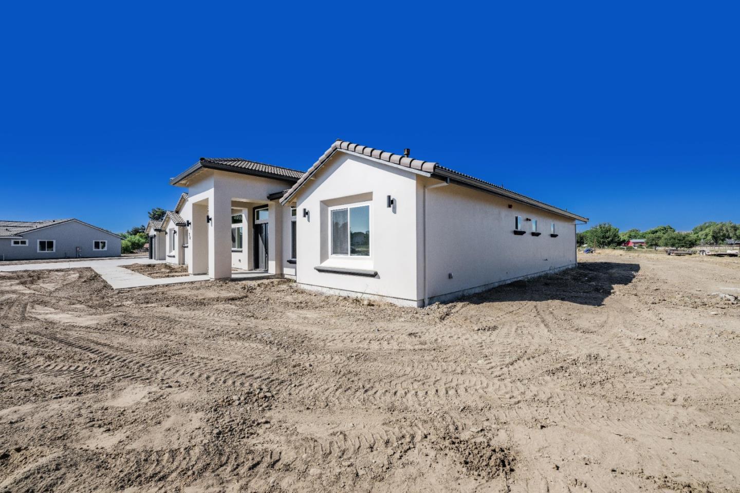 20 Hummingbird Court