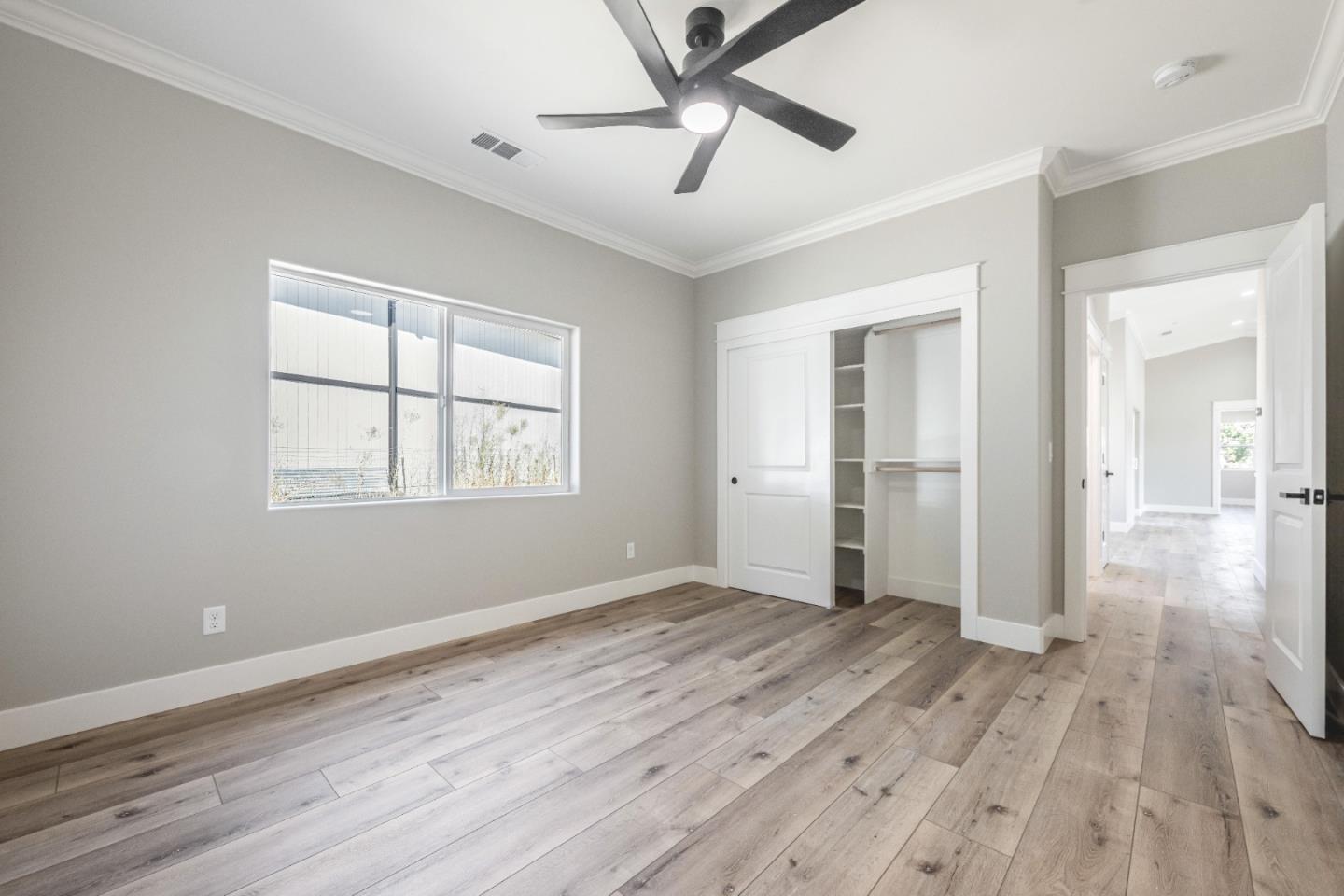 20 Hummingbird Court