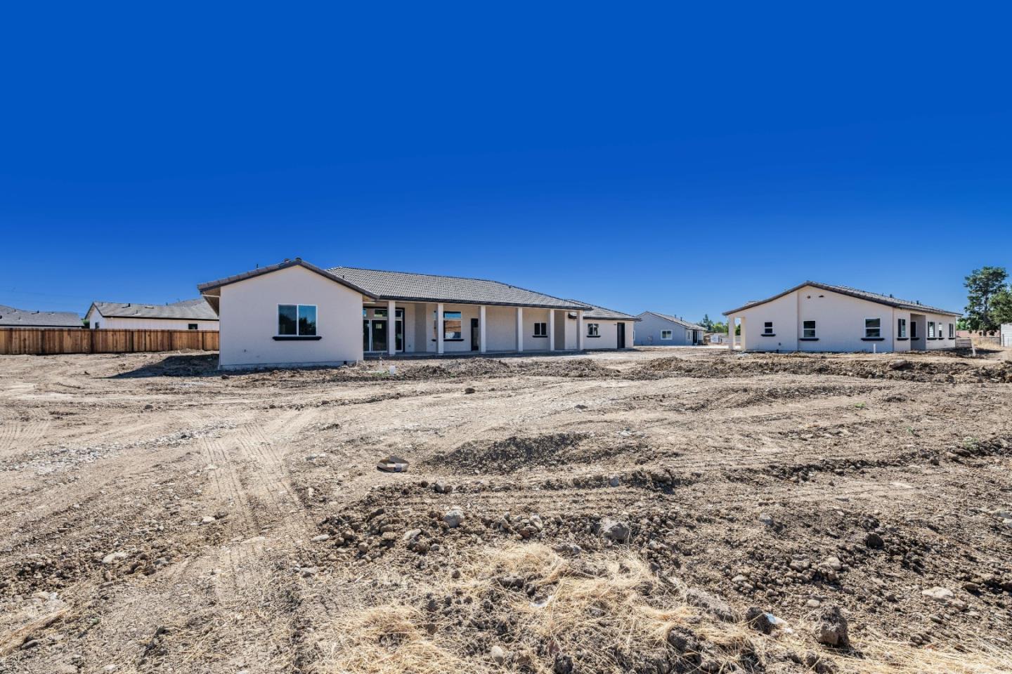 20 Hummingbird Court